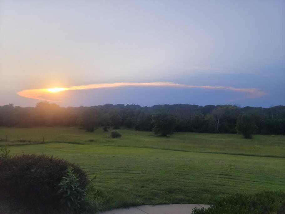 Deer Run Estate Llc Hotell Marshfield Exteriör bild